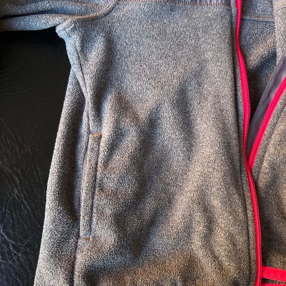 under armour fleece jacket - Picture 3 of 5